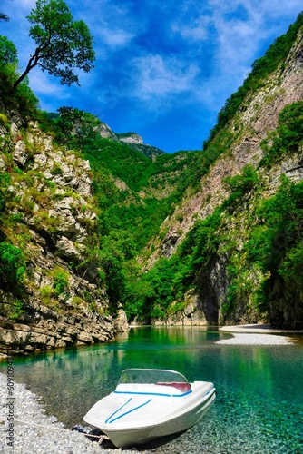 Fototapeta Naklejka Na Ścianę i Meble -  Shala River Northern Albania