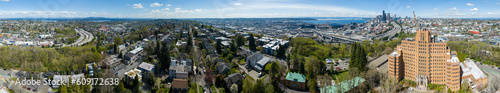 Foto Panoramic Aerial City Sprawl South Seattle to Rainier, Beacon Hill, Downtown