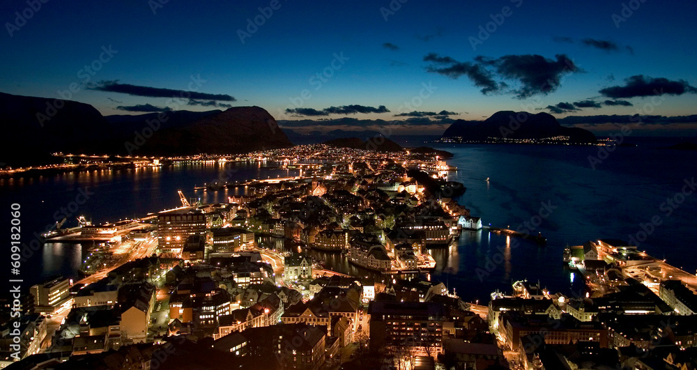 Another picture of Aalesund by night, now with different light setting