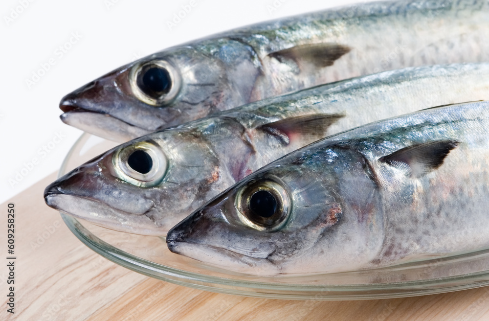 Three fishes on a plate