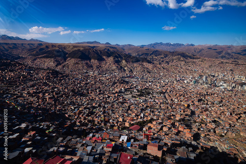 I tetti della città di La Paz capitale della Bolivia