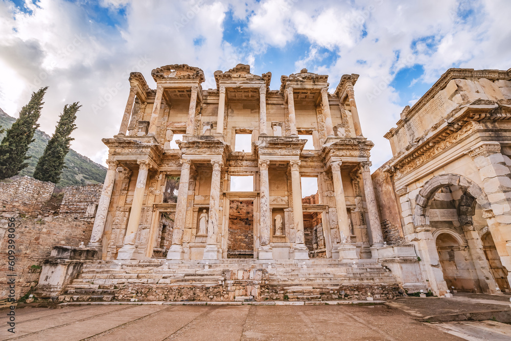 Uncover the secrets of Ephesos, Turkey, as you explore its ancient ruins and encounter the Celsius Library, a remarkable landmark that showcases the intellectual prowess