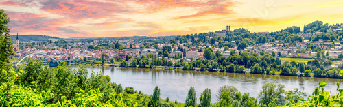 Blick über Vilshofen an der Donau, Bayern, Deutschland 