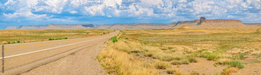 The road to south Colorado state and New Mexico junction.