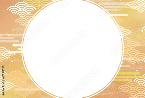 きらびやかな和風模様の丸フレーム