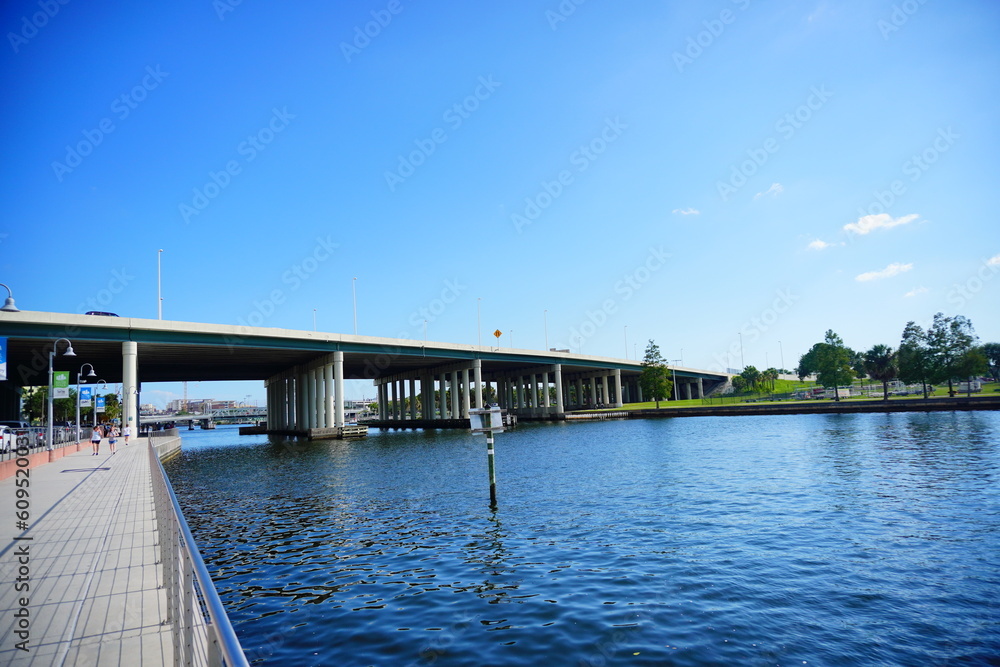 Beautiful Hillsborough River and waterfront building downtown in Tampa, Florida
Beautiful Hillsborough River and waterfront building downtown in Tampa, Florida