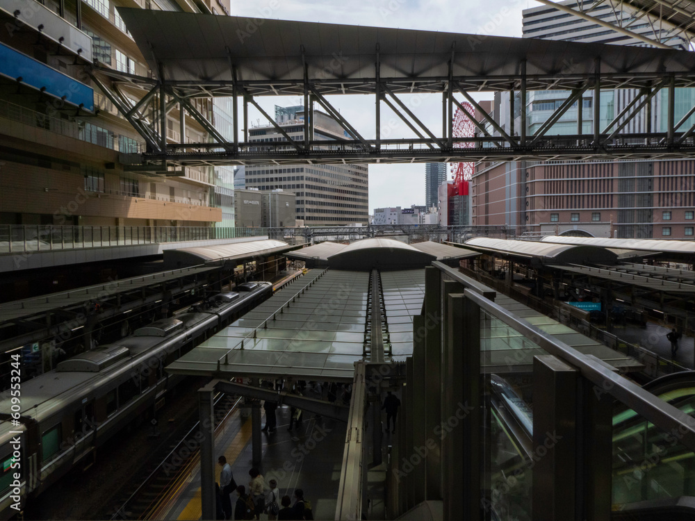 Fototapeta premium JR大阪駅の風景 