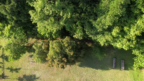 山陰海岸国立公園　緑が映えるかぶと山公園　ドローン空撮