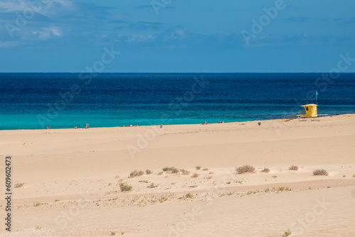 Las Dunas de Corralejo   Corralejo Dunes   a stunning white sand beach on Fuerteventura Island  Canary Islands  Spain