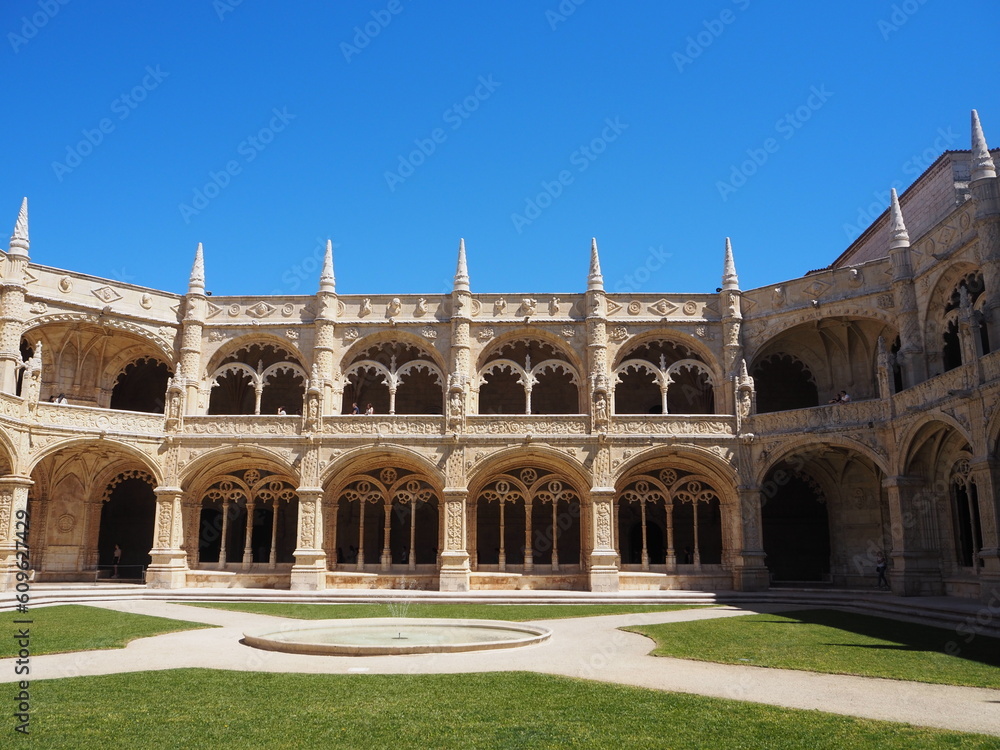 Jerónimos Monastery 