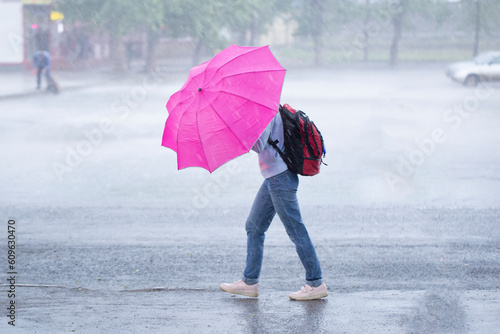 Konstfotografi Storm, heavy rain in the city