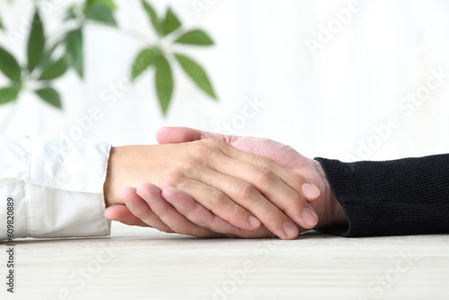 Canvas Print 手を取り合う男女