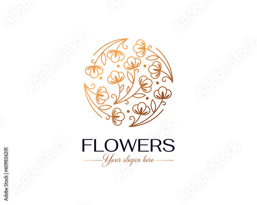 Flower logo. Cotton flower in a circle. Cotton flower. Logo in trendy linear style for clothing, hotel, cosmetics logo.