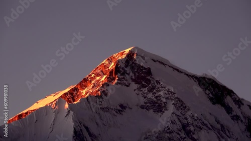 Himalaya Cho oyu peak close up with orange light

Long shot from Nepal, 2023
 photo