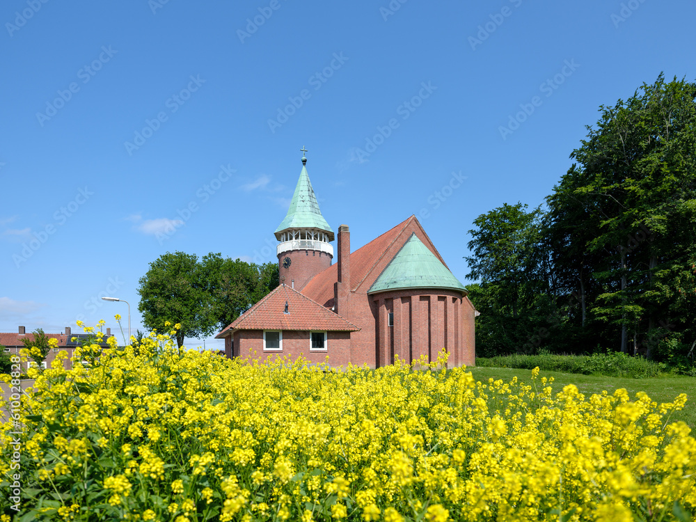 Former H. Jozef Sterre der Zee church in Luttelgeest, Noordoostpolder, Flevoland || Voormalige H. Jozef Sterre der Zee kerk in Luttelgeest, Noordoostpolder, Flevoland