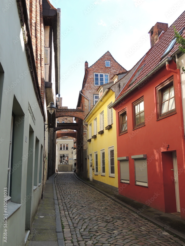 Narrow street - Old Town - Lübeck - Germany