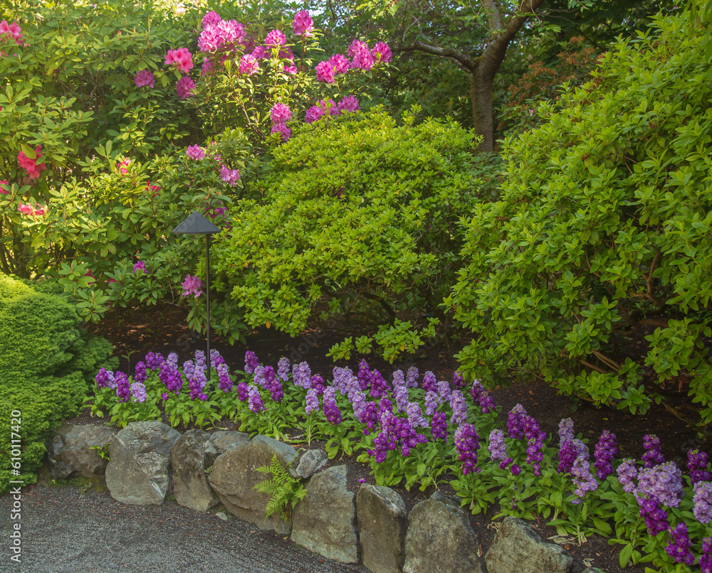Scenic Butchart Gardens - Brentwood Bay - British Columbia Scenic Butchart Gardens - Brentwood Bay - British Columbia