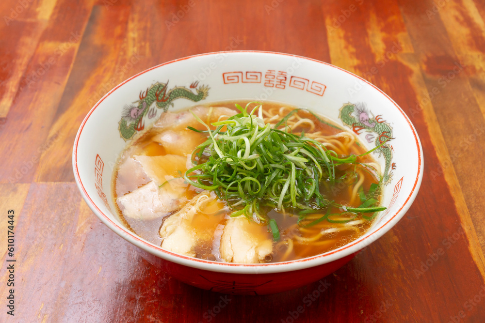 醤油ラーメン 醤油ラーメン