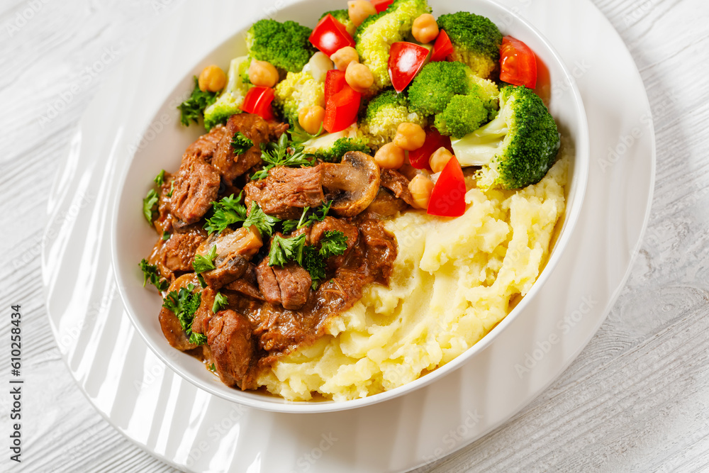 beef mushrooms stew with mashed potato and salad beef mushrooms stew with mashed potato and salad