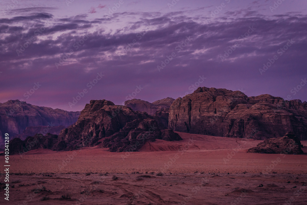Naklejka premium Evening in Wadi Rum valley in Jordan