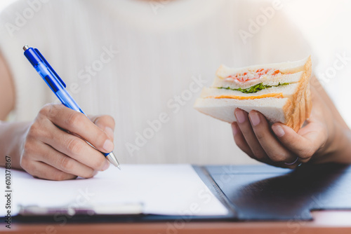 Hand holding a delicious sa...