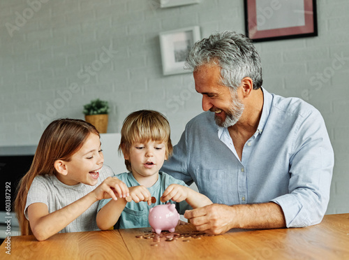 Fotografia, Obraz child money saving grandfather family coin senior grandchild bank piggybank  fin