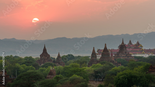 Visit the temple in Bagan  Myanmar