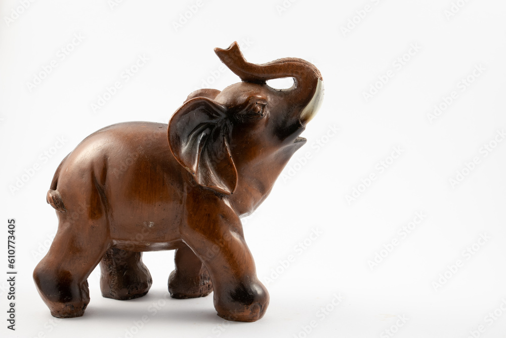 Fototapeta premium elephant figurine isolated on white