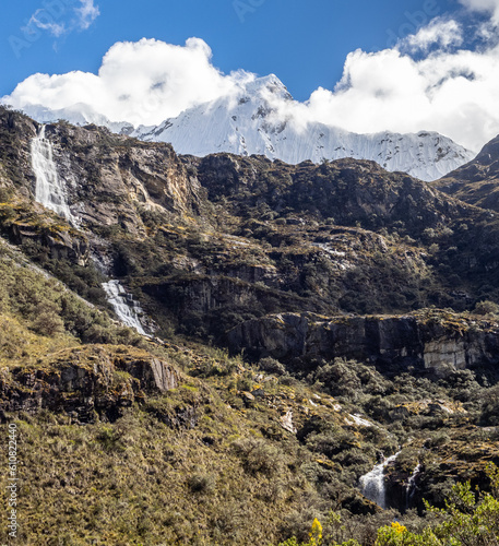 Catarata en camino a la Laguna 69 en el Parque Nacional Huascarán, en la Cordillera Blanca, Huaraz, Ancash, Peru photo