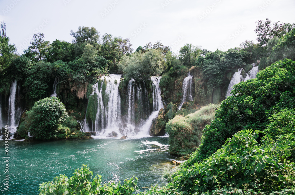 Fototapeta premium waterfall in the jungle