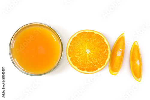 Foto Orange slices and glass of orange juice  top view PNG transparent