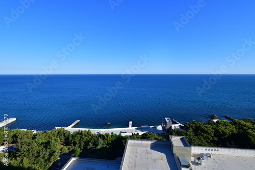 Fototapeta Naklejka Na Ścianę i Meble -  View from the roof of the hotel on the Black Sea coast