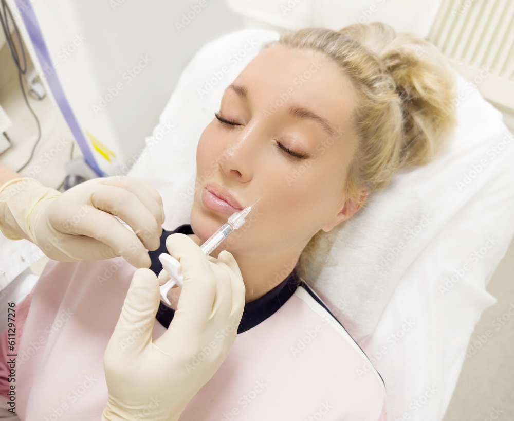 Hyaluronic acid injections for specific areas.Lip augmentation with hyaluronic acid fillers,using flexible hyaluronic acid fillers Hyaluronic acid injections for specific areas.Lip augmentation with hyaluronic acid fillers,using flexible hyaluronic acid fillers