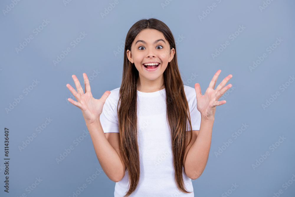 surprised teen girl in studio. surprised teen girl on background. photo ...