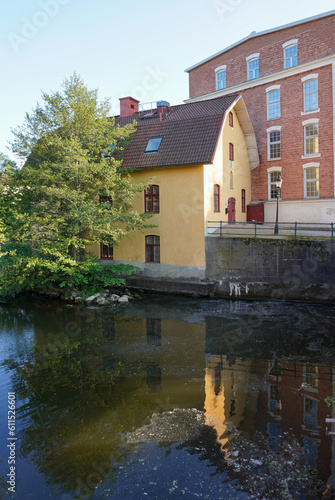 Fototapeta Naklejka Na Ścianę i Meble -  canal in the city