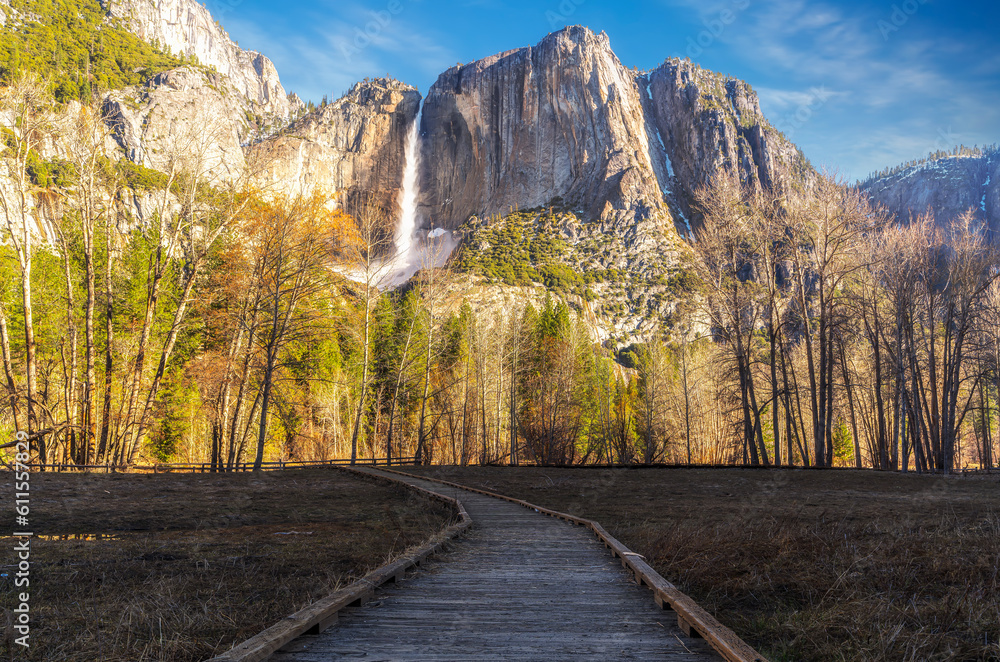 Fototapeta premium panorama photo of yosemite national park view