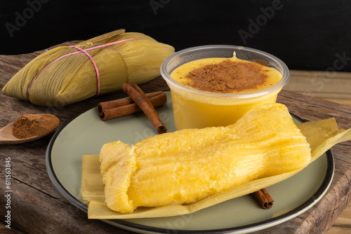 Sweet pamonha and curau on plate. © RoYam