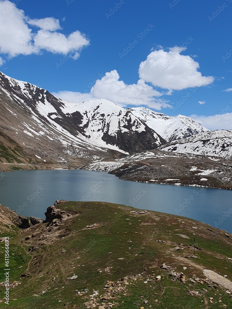 Obraz premium lake in the mountains, sky clouds, water 