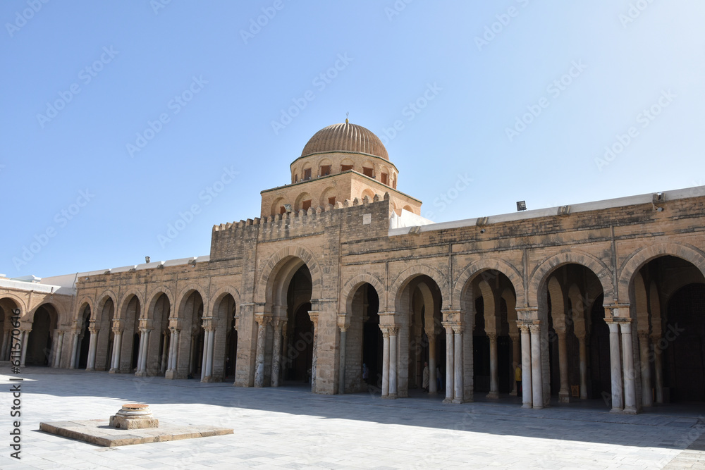 Φωτογραφία Great Mosque of Kairouan, Southern Portico Leading to Central Nave and Prayer Ha