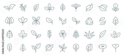 leaf icon set line style. Leaves of trees and plants, Leaves icon Collection, design for natural, eco, bio, and vegan labels. Vector illustration. © Masum Bhuiyan