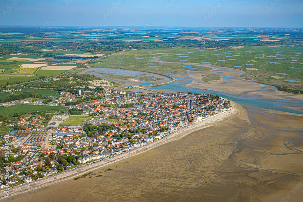 Φωτογραφία North of France and Bay of Somme in French Channel coastline