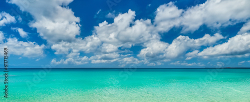 Fototapeta Naklejka Na Ścianę i Meble -  Stunning beautiful sea landscape beach with turquoise water. Beautiful Sand beach with turquoise water. Beautiful tropical beach with blue sky and white clouds.