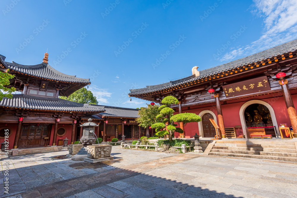 Naklejka premium Courtyards and Architecture of Chinese Buddhist Temples