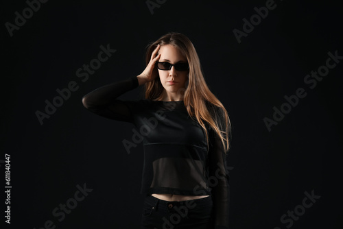 Young woman in sunglasses o...