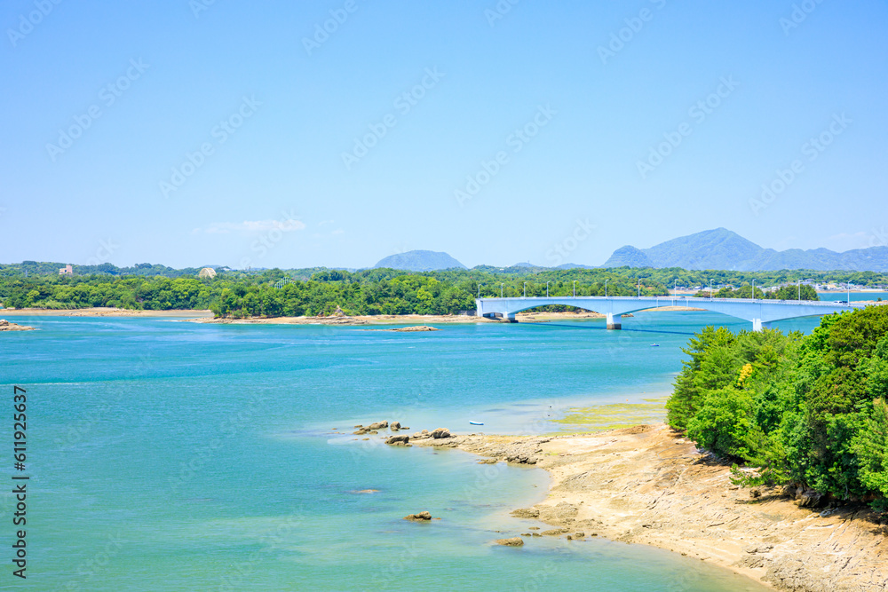 初夏の松島橋から見た景色　熊本県上天草市　Scenery seen from Matsushima Bridge in early summer. Kumamoto Pref, Kamiamakusa City.