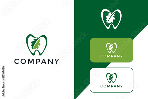 vector dental and oaks leaves