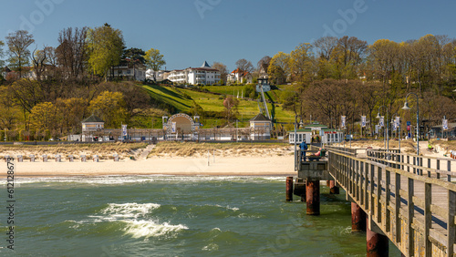 Strandpromenade und Seebrücke vom Ostseebad Göhren an der Ostsee auf der Insel Rügen