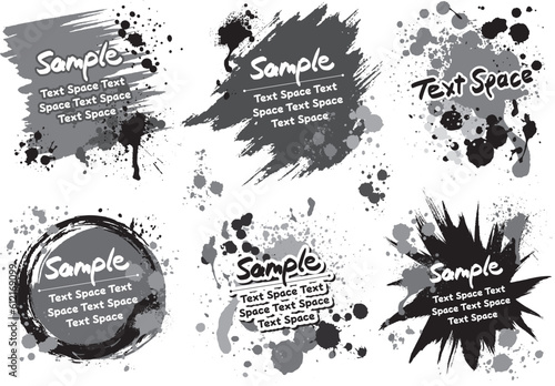 モノクロのペンキを刷毛やスプレーで塗りつけたフレームセット