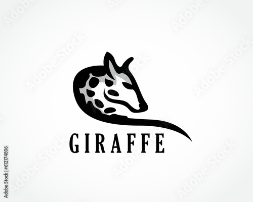 Giraffe head long neck logo design template illustration inspiration
