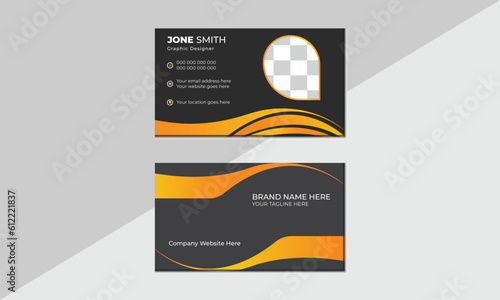 Creative Business Card comes with a normal colored background, and can be used for almost any kind of company, or even personal use.